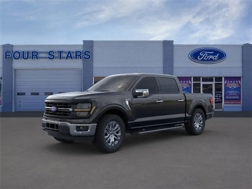 2025 Ford F-150 XLT photo 1