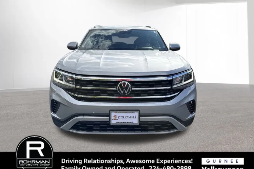2023 Volkswagen Atlas Cross Sport SE Technology photo 1