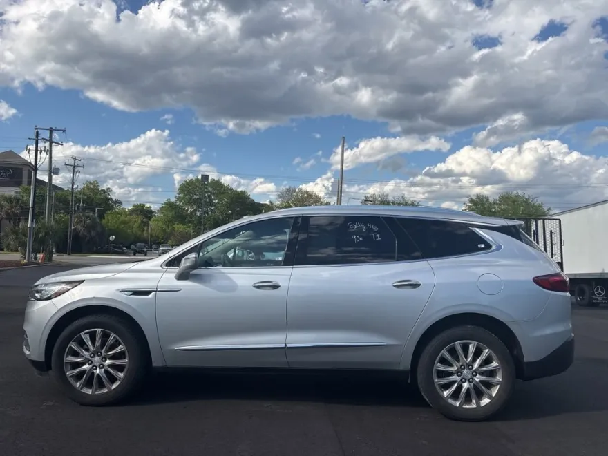 2019 Buick Enclave Premium photo 1