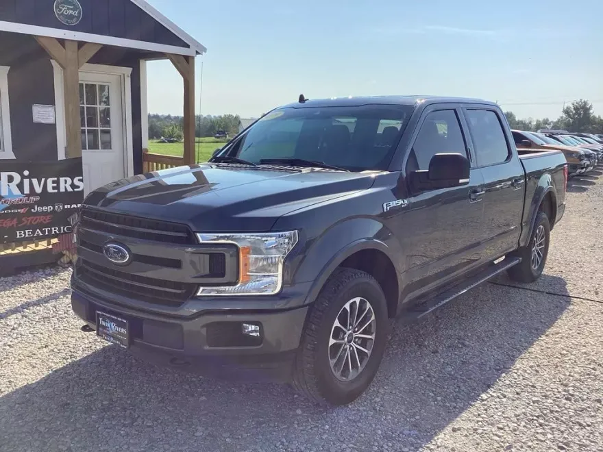 2019 Ford F-150 XLT photo 1