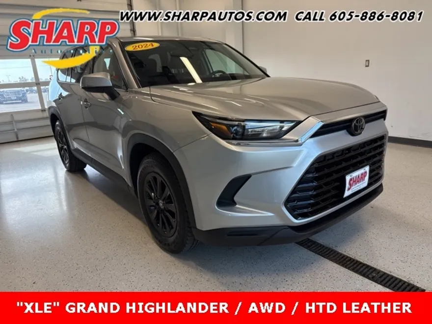2024 Toyota Grand Highlander XLE photo 1