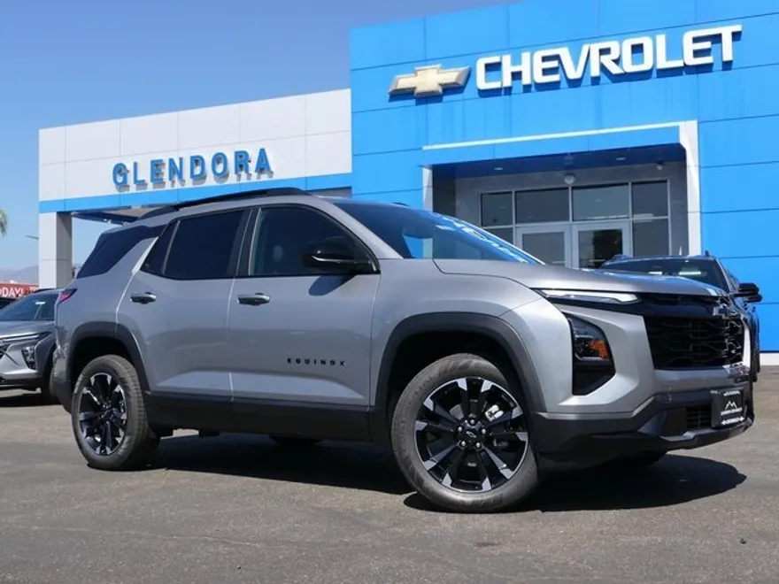 2026 Chevrolet Equinox RS photo 1