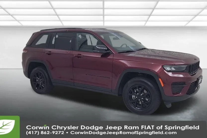 2025 Jeep Grand Cherokee Altitude photo 1