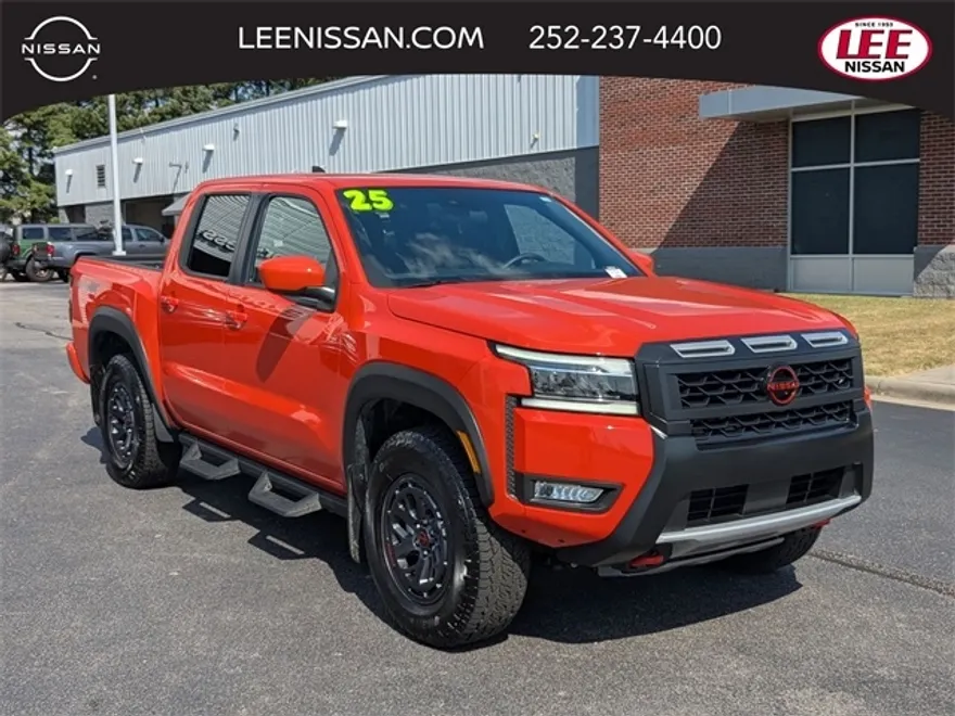 2025 Nissan Frontier PRO-4X photo 1