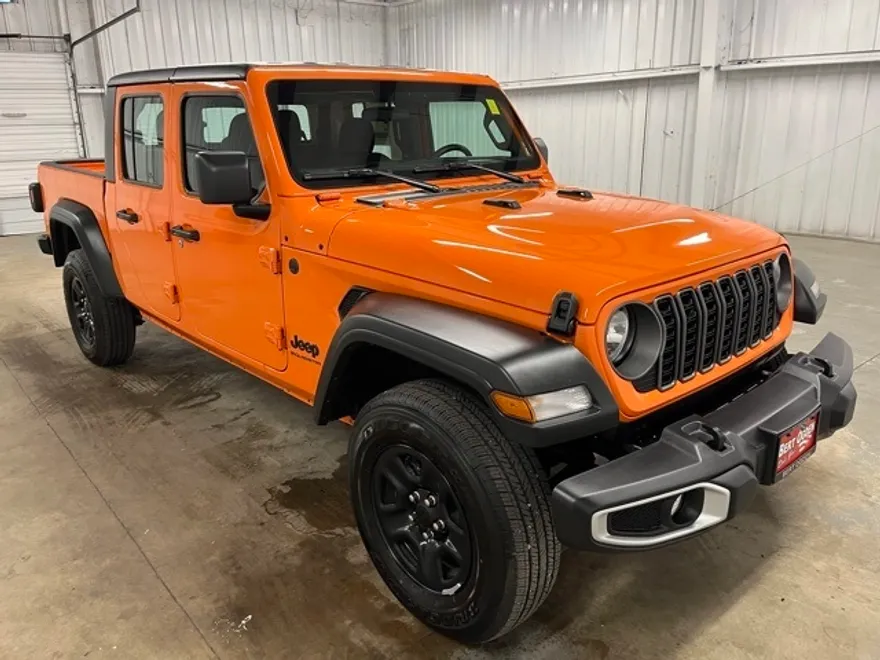 2025 Jeep Gladiator Sport photo 1