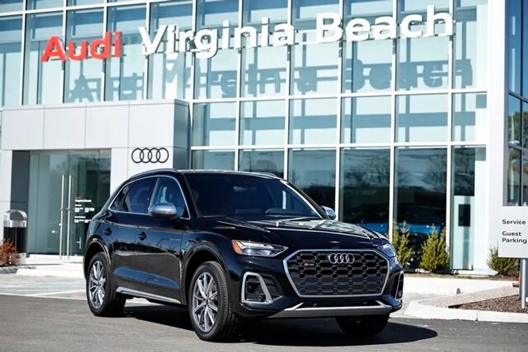 2025 Audi SQ5 Premium Plus photo 1