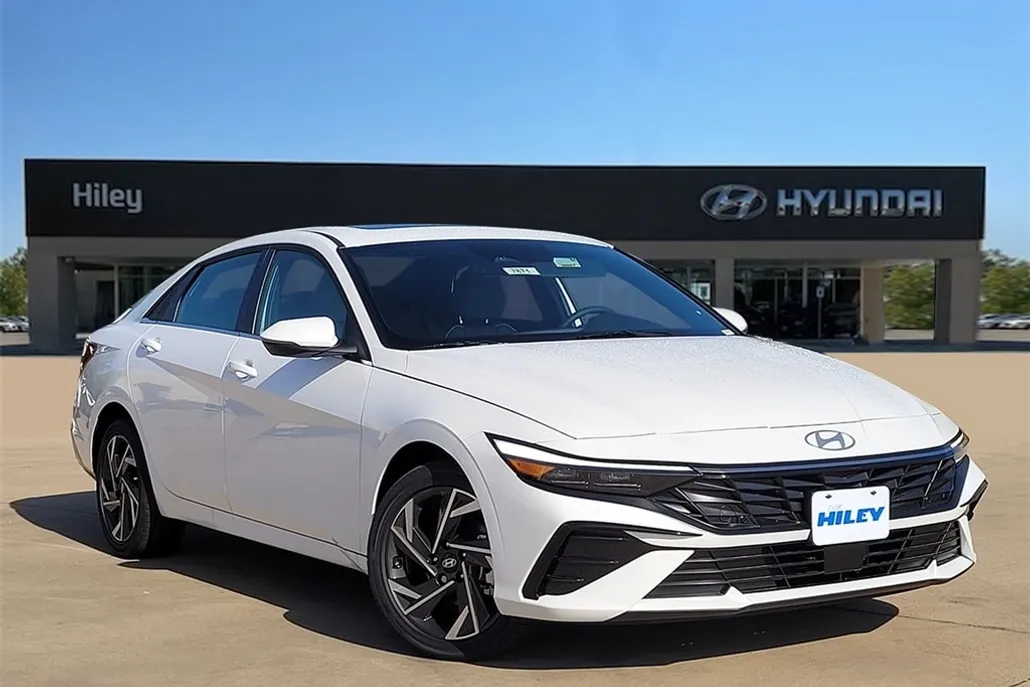 2025 Hyundai Elantra Hybrid Limited photo 1