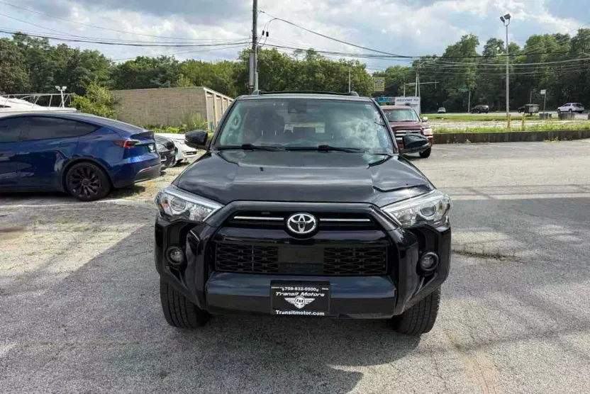 2020 Toyota 4Runner SR5 Premium photo 1