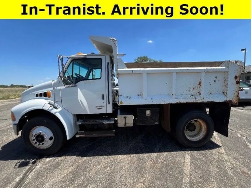 2001 Sterling Truck M7500 Acterra photo 1