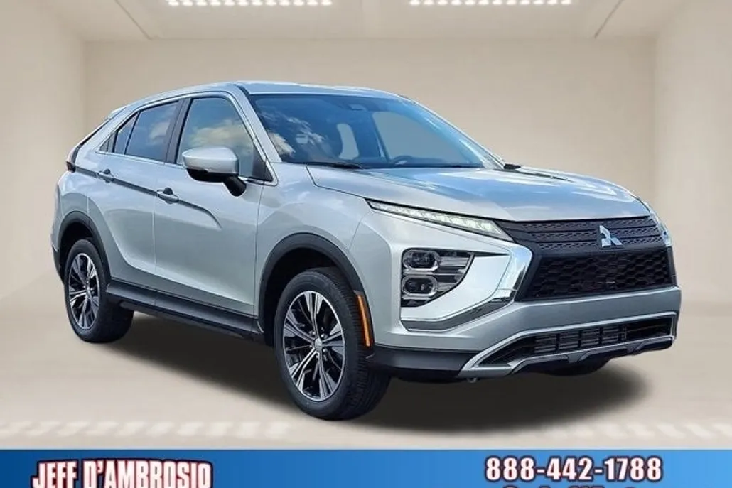 2022 Mitsubishi Eclipse Cross SE photo 1