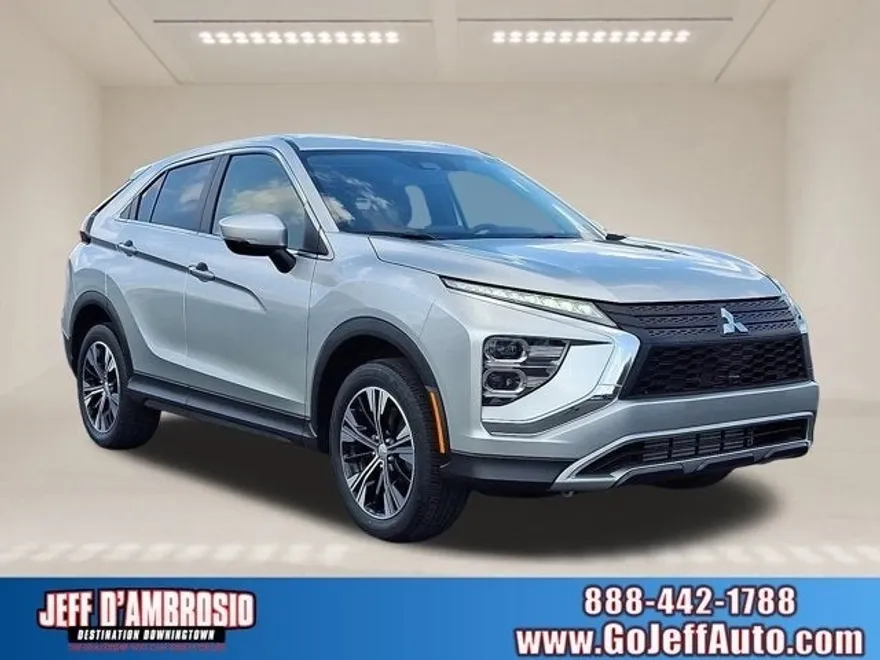 2022 Mitsubishi Eclipse Cross SE photo 1