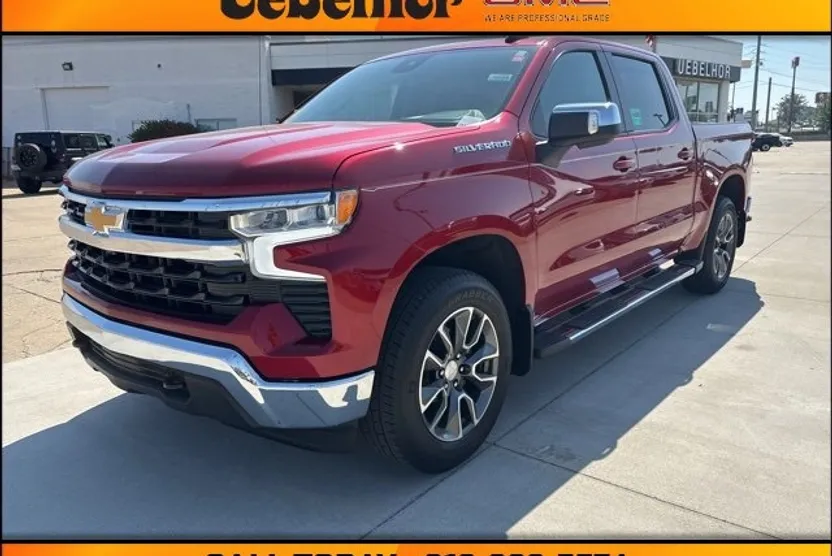 2022 Chevrolet Silverado 1500 LT photo 1