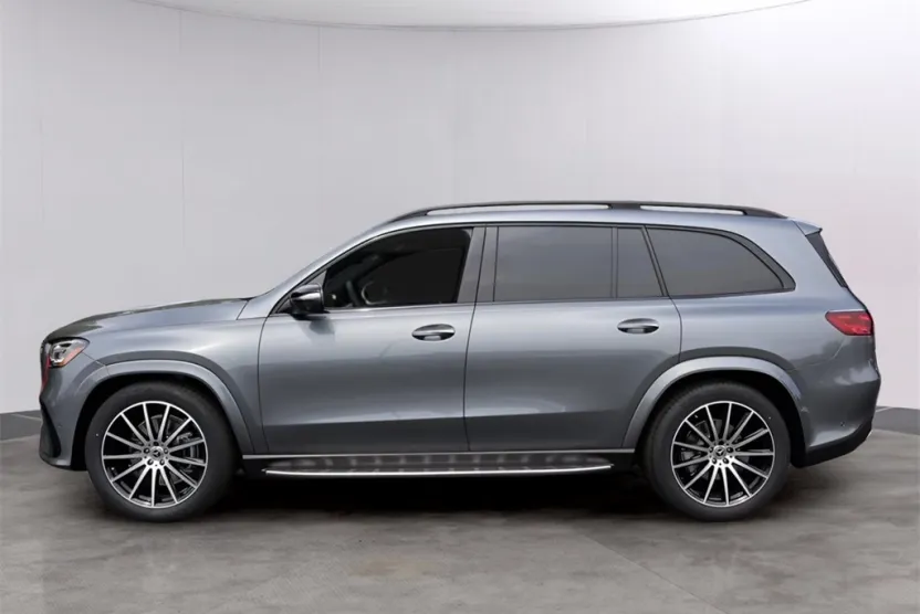 2026 Mercedes Benz GLS 580 4MATIC photo 1