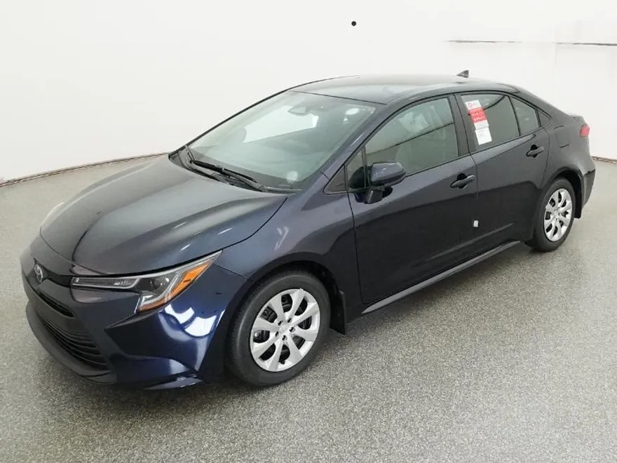 2026 Toyota Corolla LE photo 1