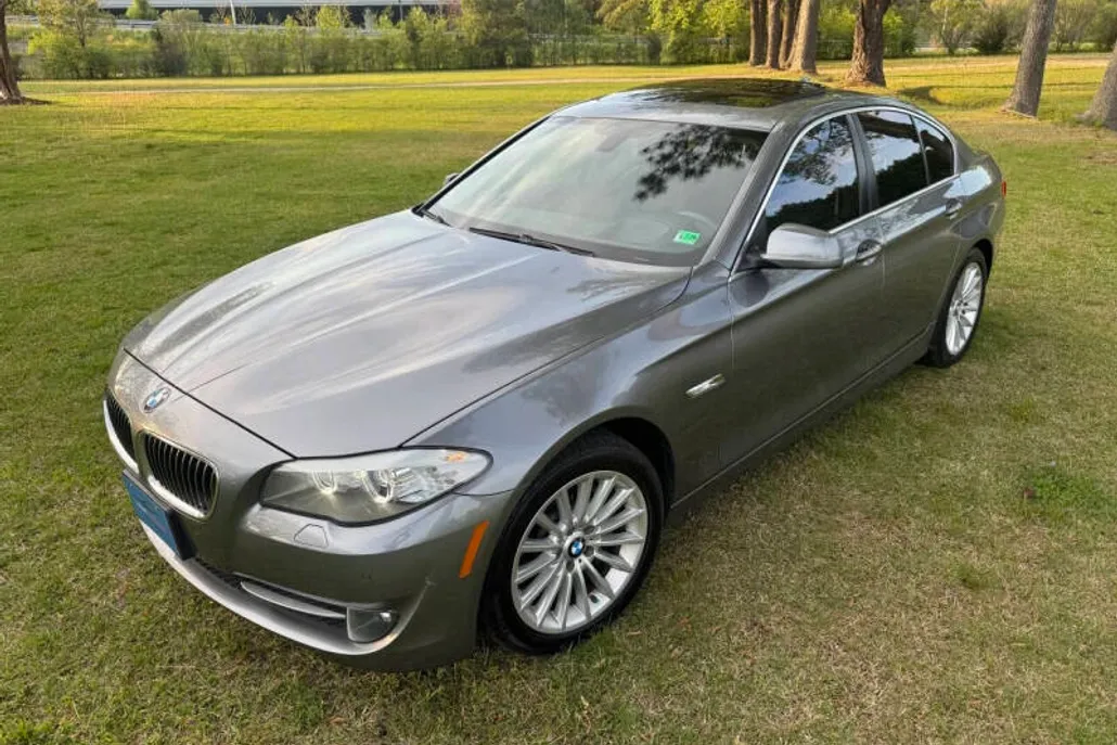 2013 Bmw 535i xDrive photo 1