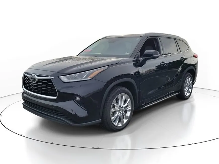 2021 Toyota Highlander Limited photo 1