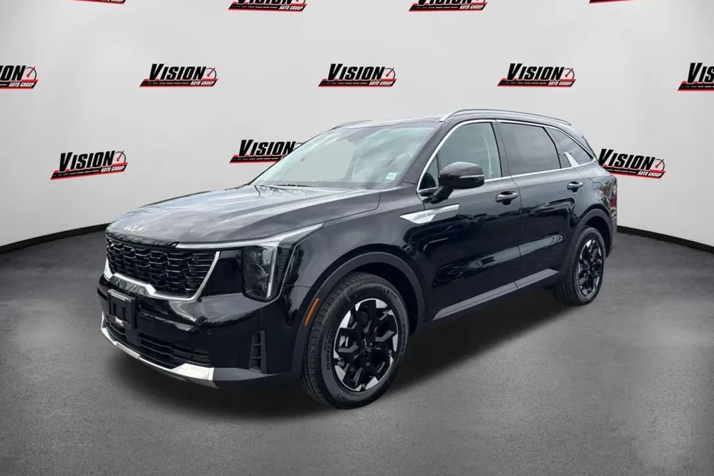 2026 Kia Sorento S photo 1