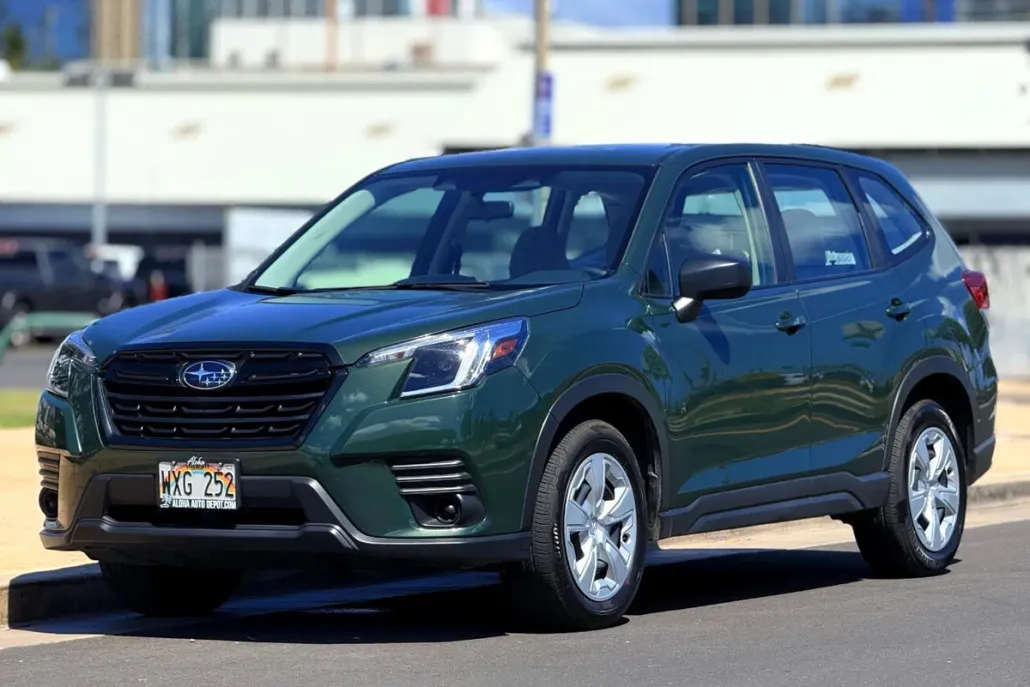 2024 Subaru Forester Base photo 1