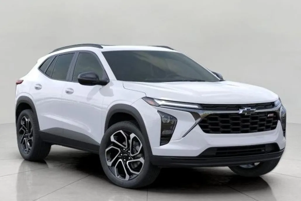 2025 Chevrolet Trax photo 1
