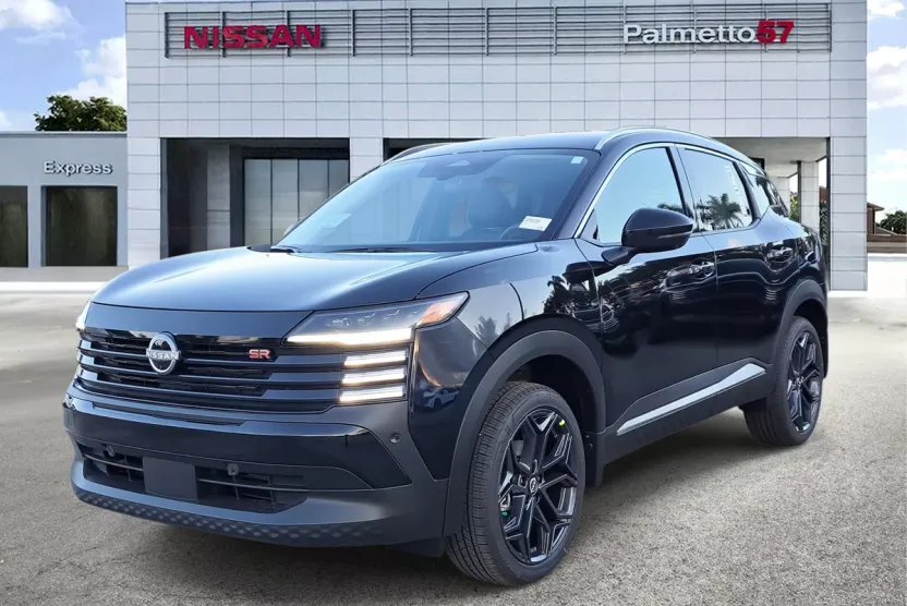 2025 Nissan Kicks SR photo 1