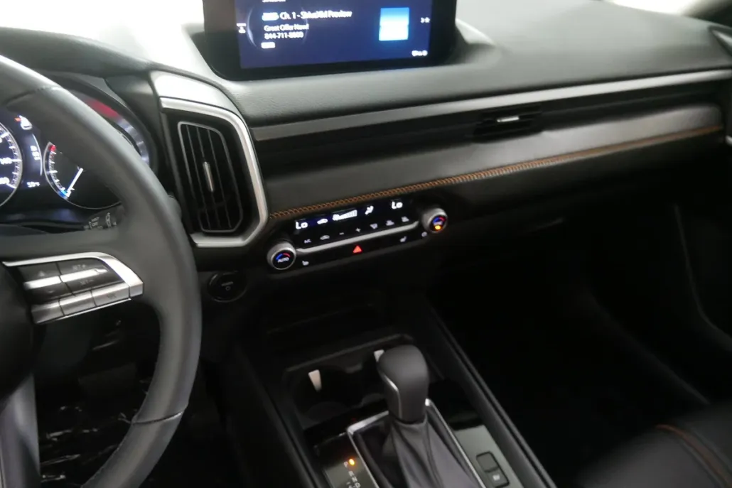 2025 Mazda CX-50 Premium photo 1