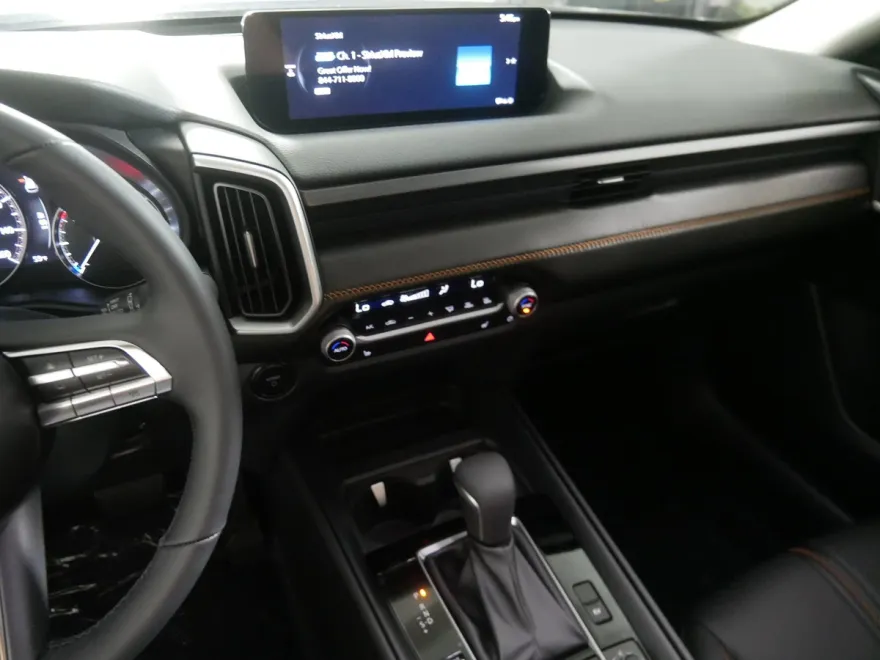 2025 Mazda CX-50 Premium photo 1