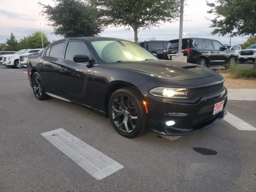 2019 Dodge Charger GT photo 1