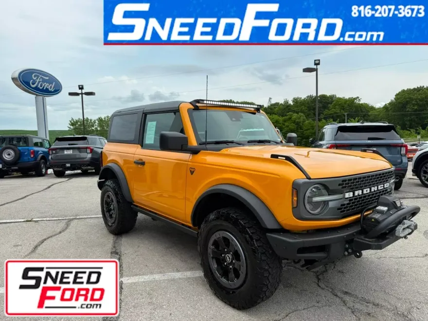 2021 Ford Bronco Badlands photo 1