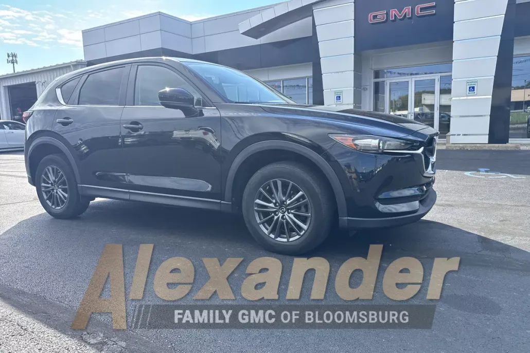 2019 Mazda CX-5 Touring photo 1