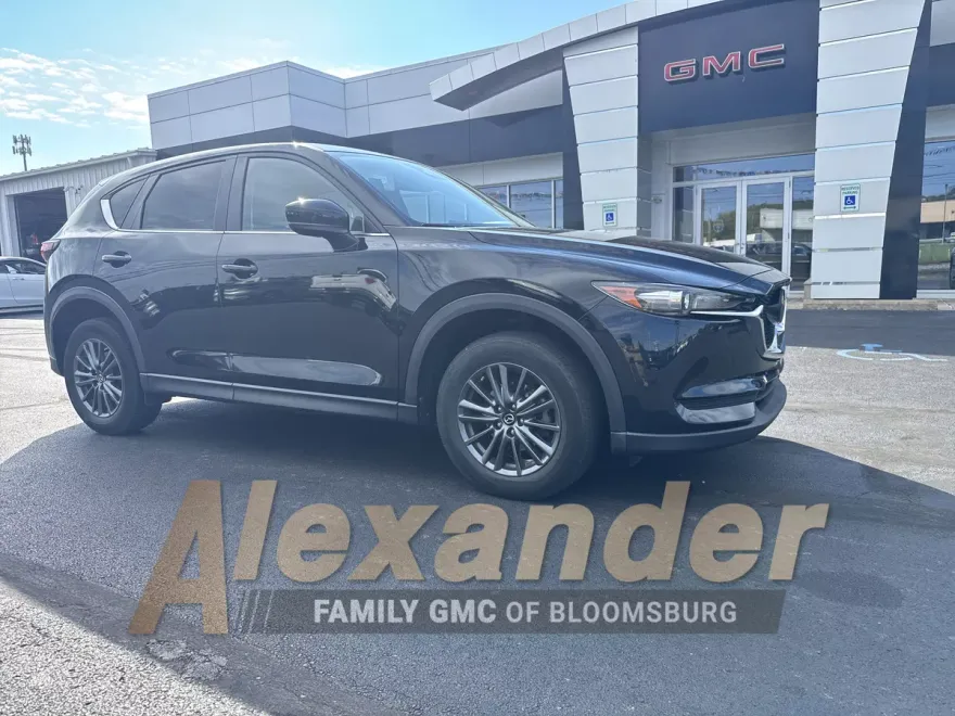 2019 Mazda CX-5 Touring photo 1