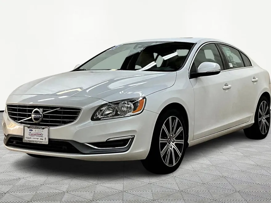 2018 Volvo S60 Inscription T5 photo 1