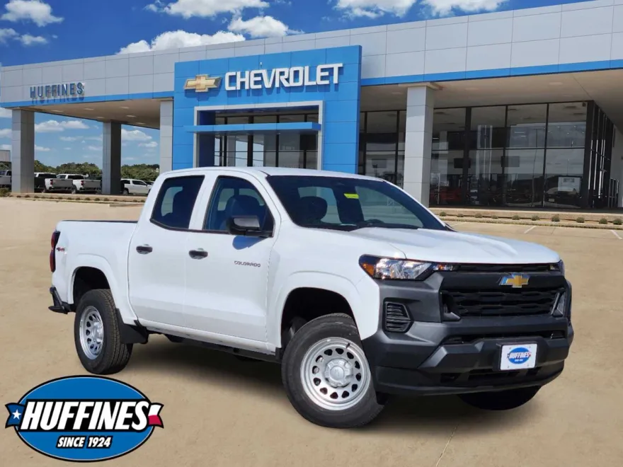 2025 Chevrolet Colorado LT photo 1