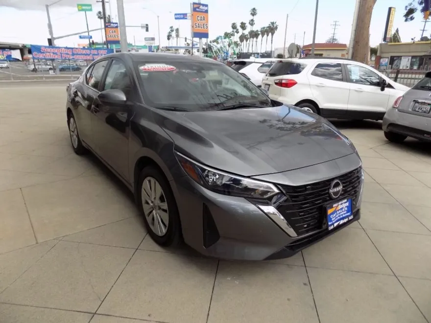 2024 Nissan Sentra S photo 1