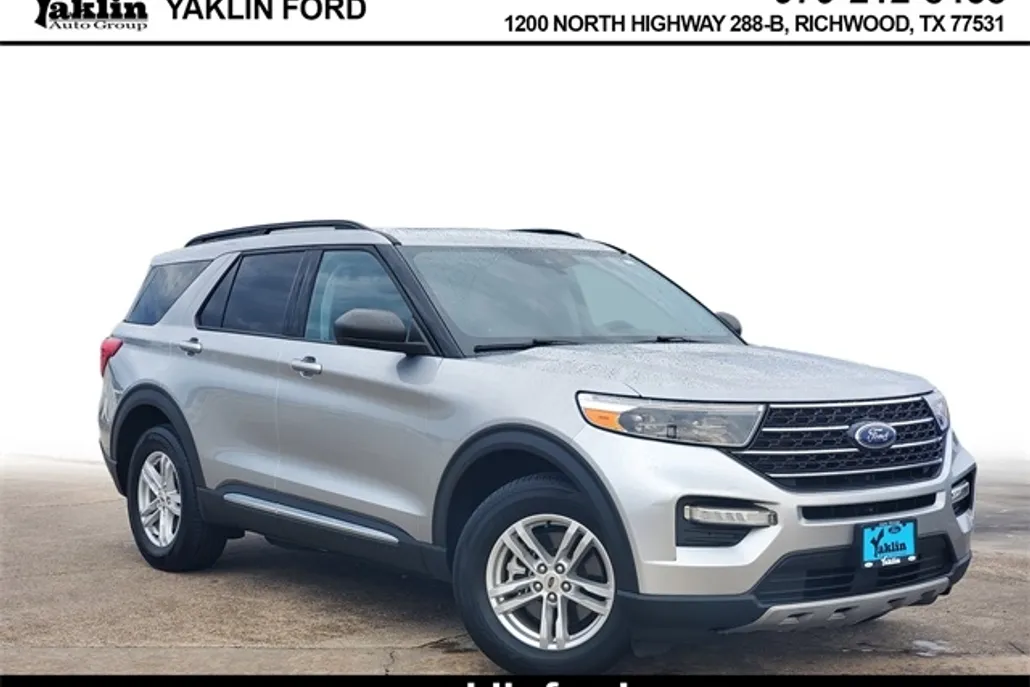 2021 Ford Explorer XLT photo 1
