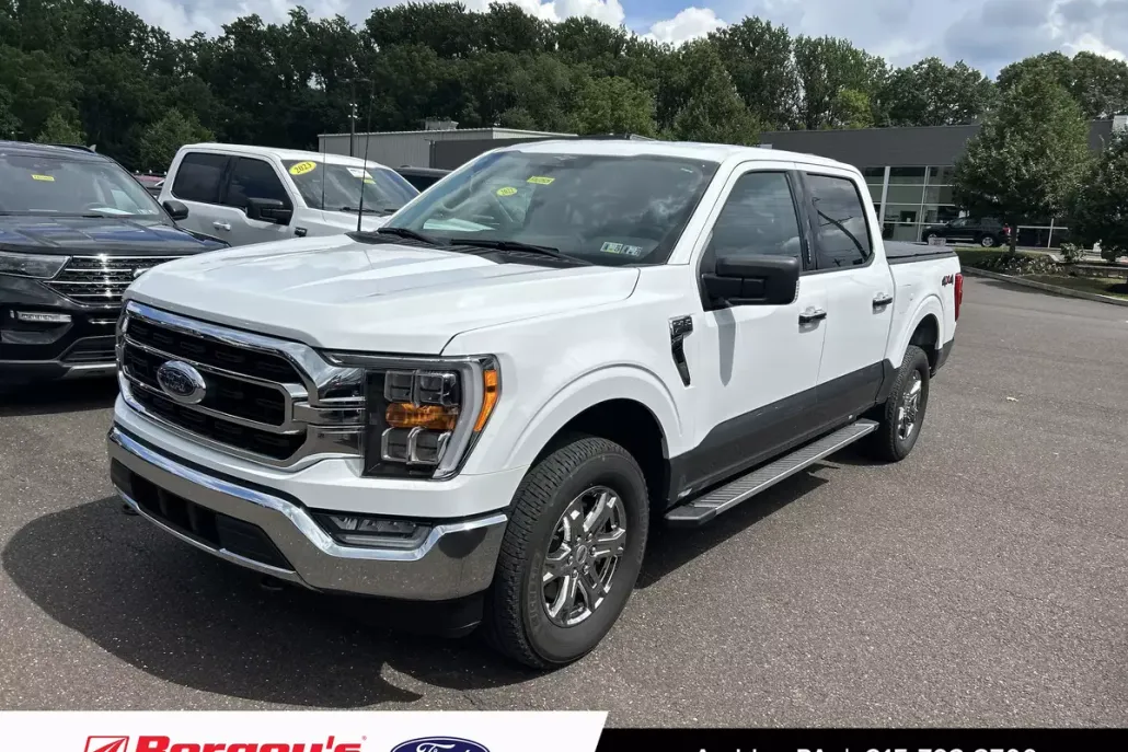 2023 Ford F-150 XLT photo 1