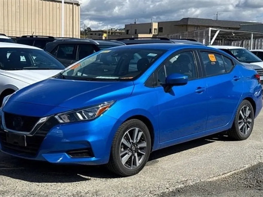2021 Nissan Versa 1.6 SV photo 1