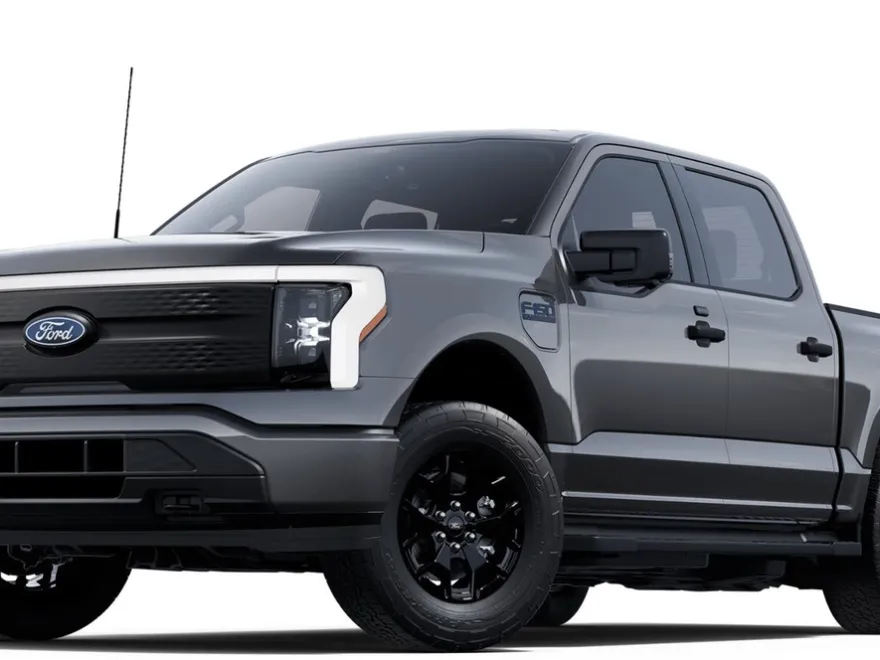 2025 Ford F-150 Lightning XLT photo 1