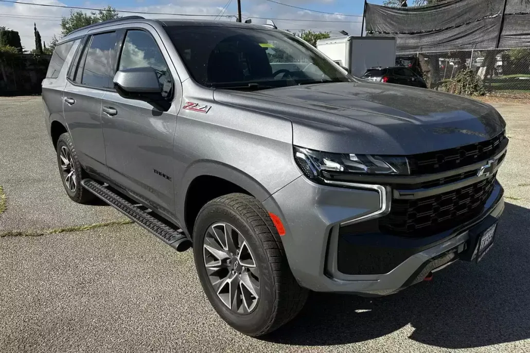 2021 Chevrolet Tahoe Z71 photo 1