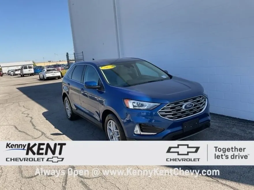 2021 Ford Edge SEL photo 1