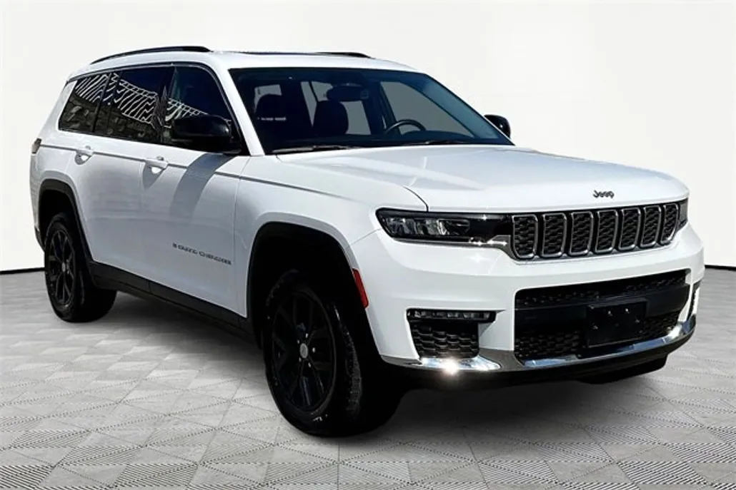2022 Jeep Grand Cherokee Limited photo 1
