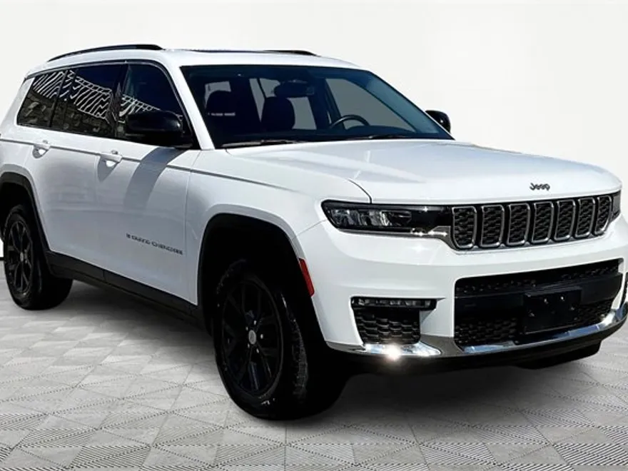 2022 Jeep Grand Cherokee Limited photo 1