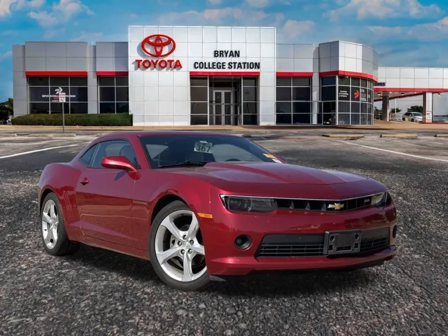 2015 Chevrolet Camaro 2LT photo 1