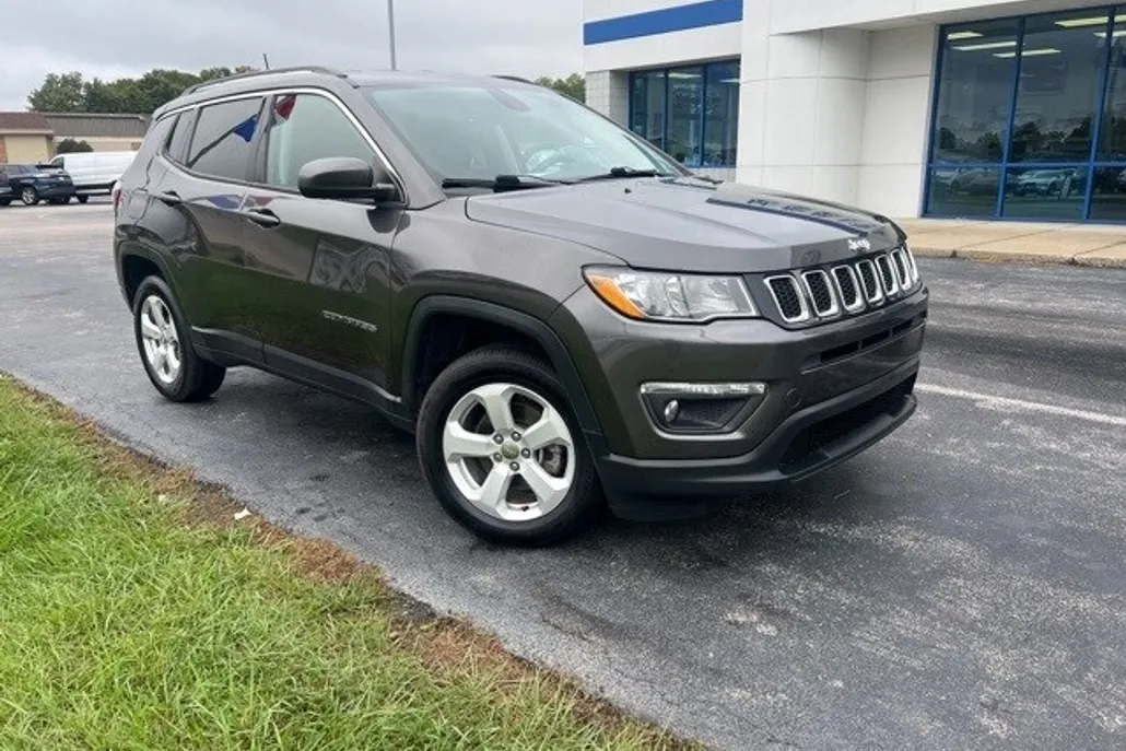 2018 Jeep Compass Latitude photo 1