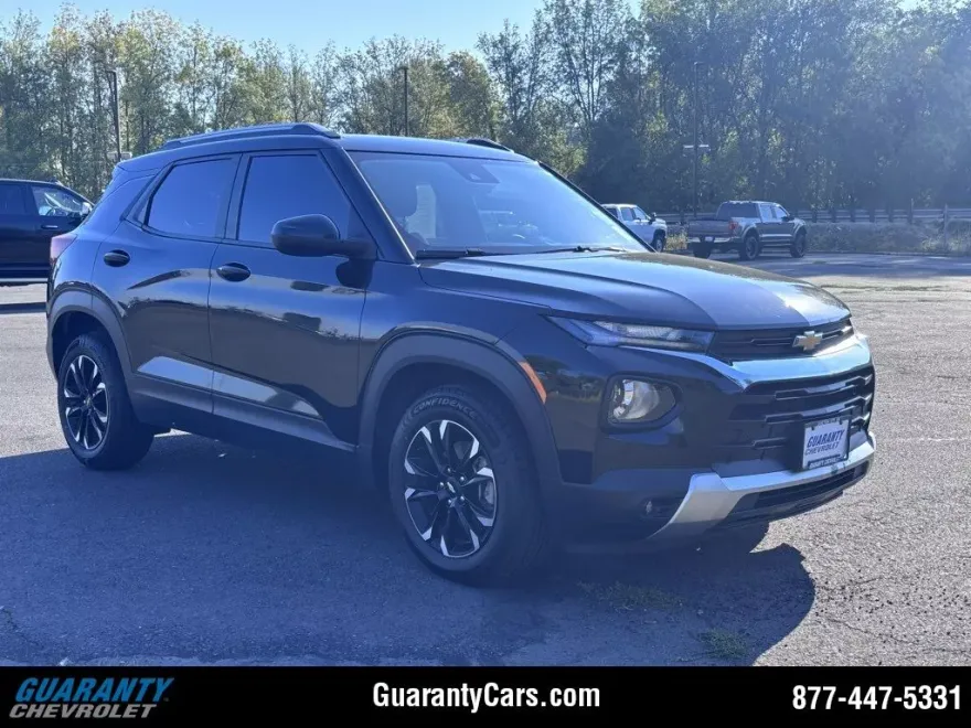 2022 Chevrolet Trailblazer LT photo 1