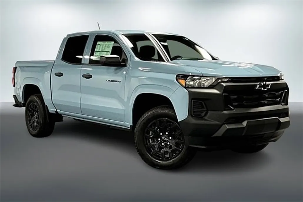 2026 Chevrolet Colorado Work Truck photo 1