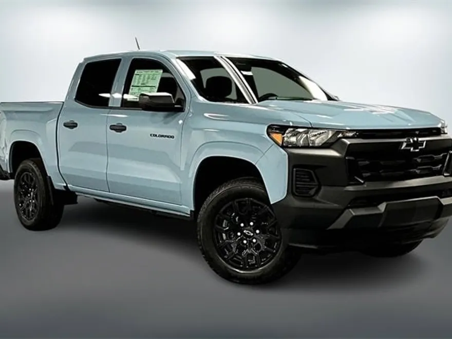 2026 Chevrolet Colorado Work Truck photo 1