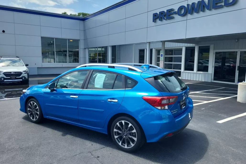 2022 Subaru Impreza Limited photo 1