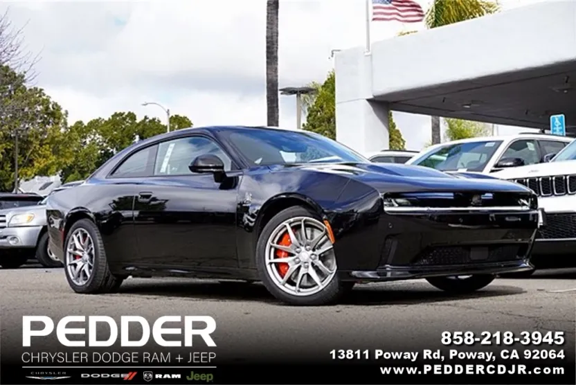 2025 Dodge Charger R/T Scat Pack photo 1