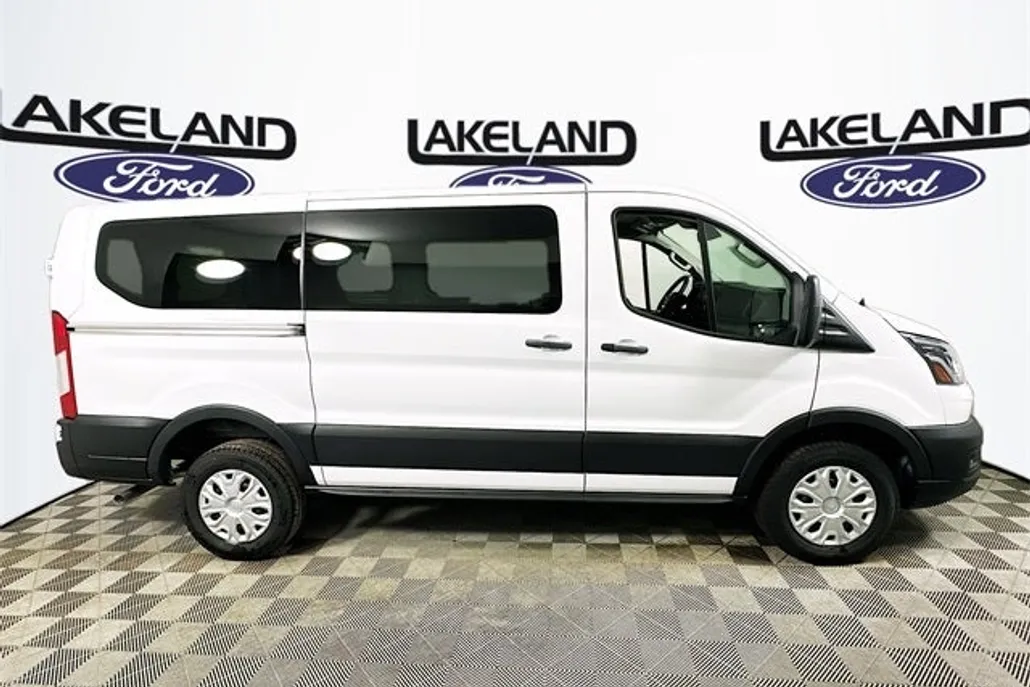 2024 Ford Transit Cargo Van photo 1
