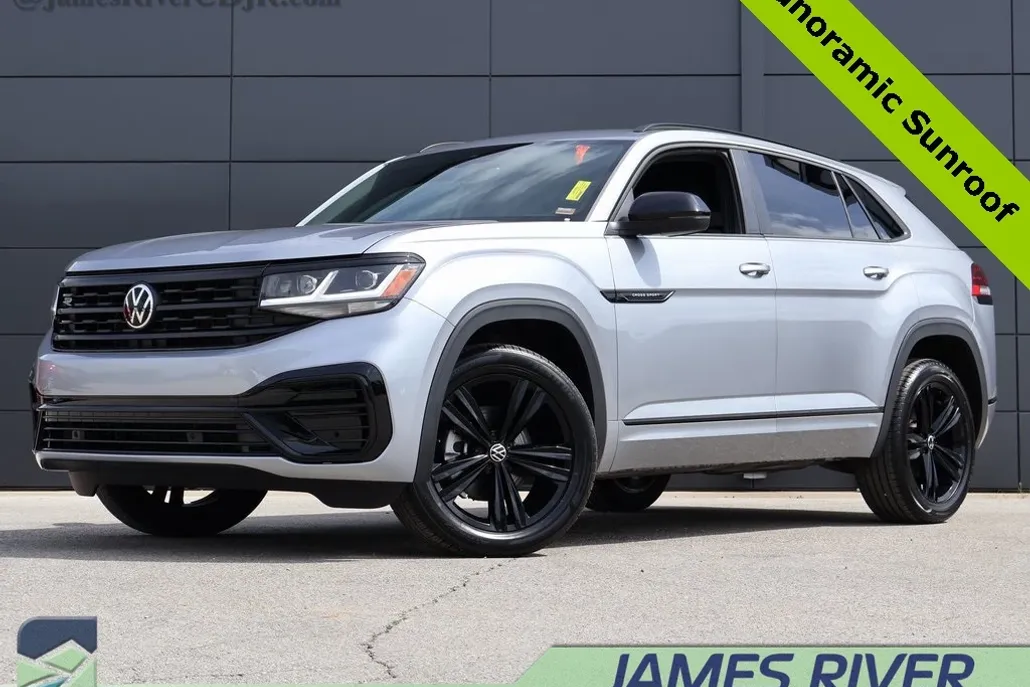 2023 Volkswagen Atlas Cross Sport V6 SEL R-Line photo 1